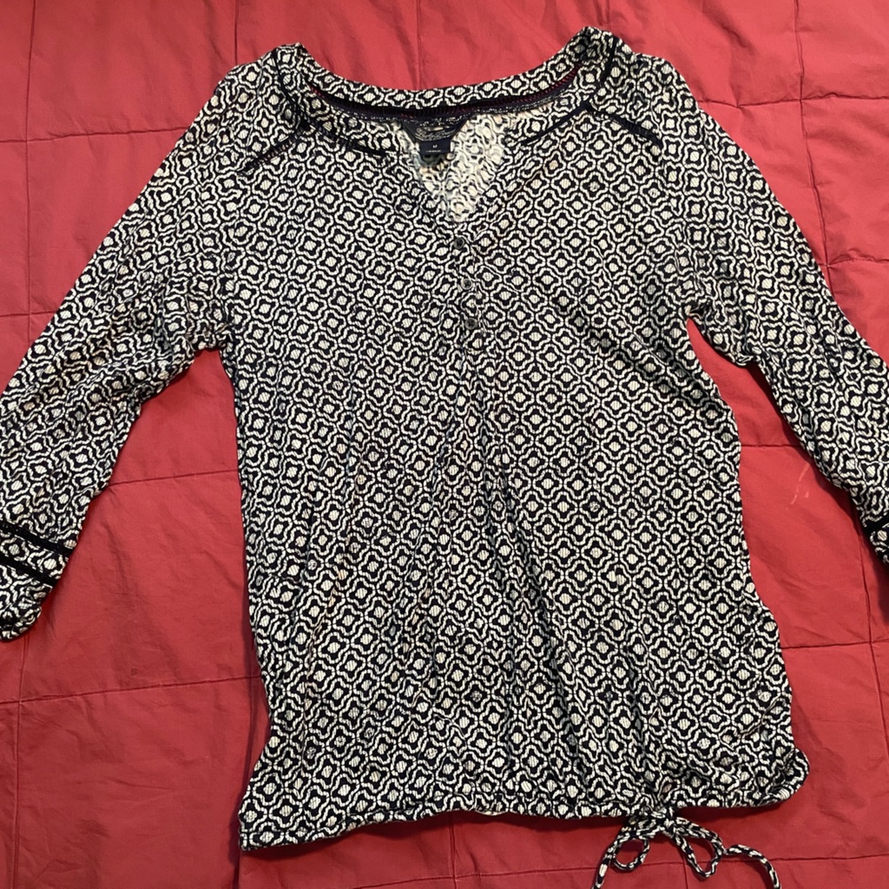 Lucky Brand Navy and White Geometric Top